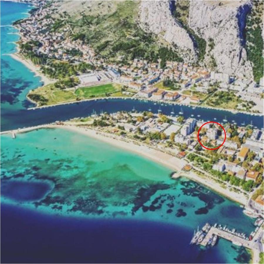 Apartman Center Omiš Extérieur photo