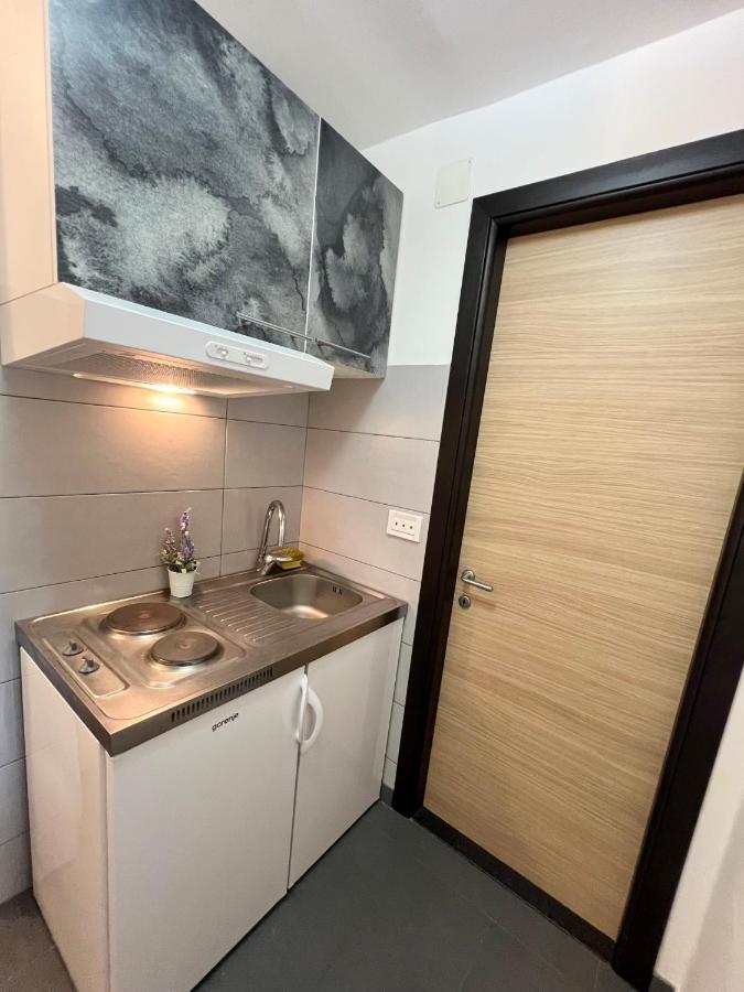 Apartman Center Omiš Extérieur photo