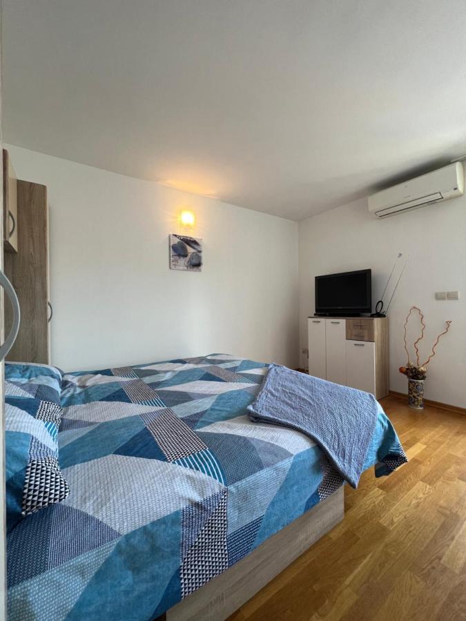 Apartman Center Omiš Extérieur photo
